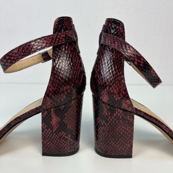 Vince Camuto Snakeskin Block Heel Sandal Burgundy Open Toe Ankle Strap Womens 10 - Picture 8 of 13